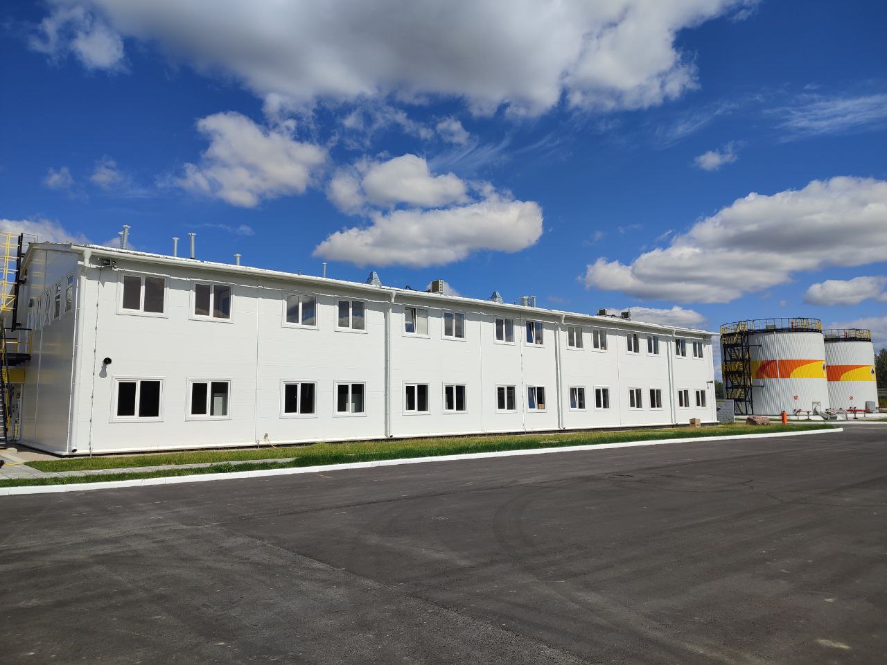 Лестничный марш и отделка помещений